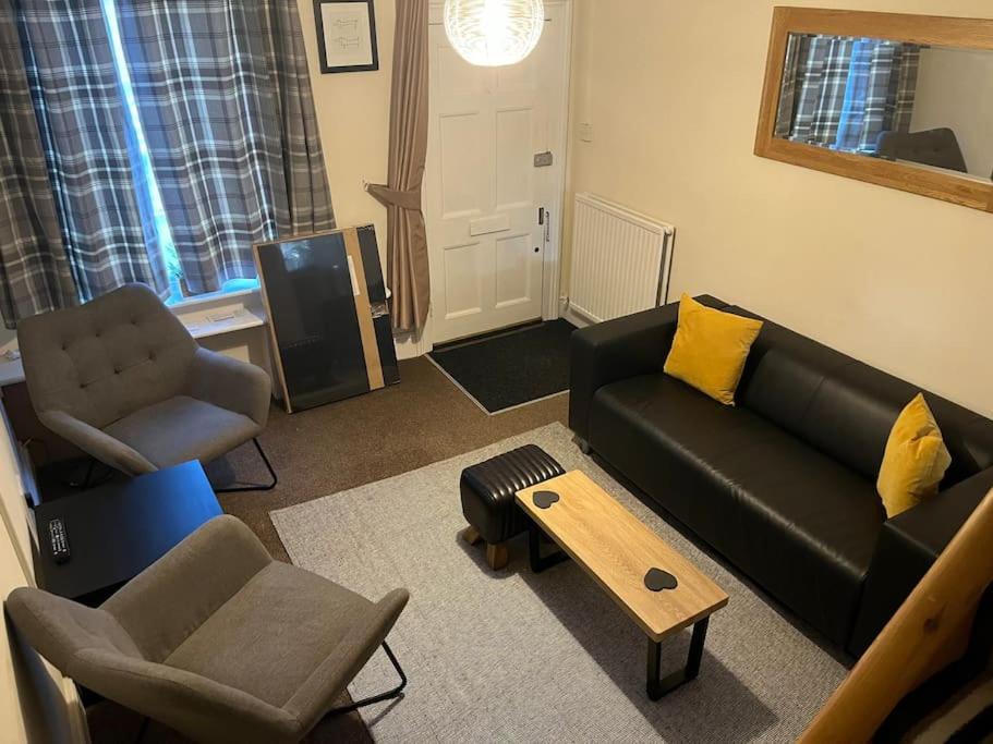 Historic Town Centre Cottage Bury St. Edmunds المظهر الخارجي الصورة